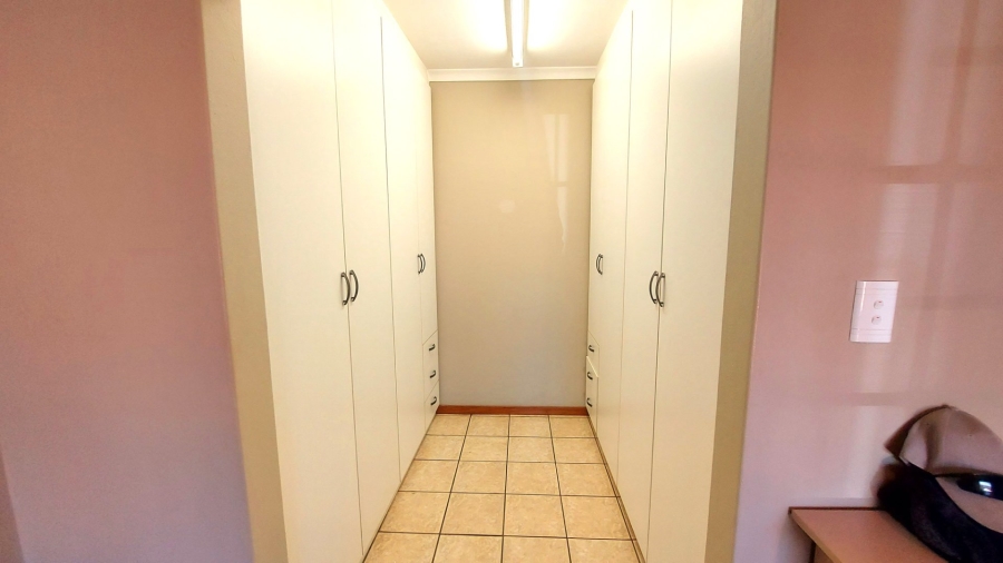 2 Bedroom Property for Sale in Melodie North West